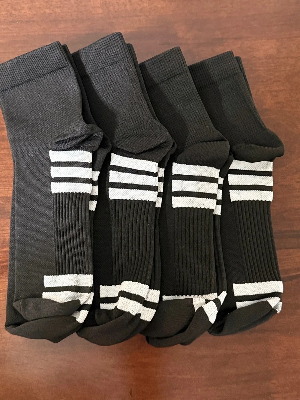 Compression Ankle Socks. 4 Pair. NWOT Size Large